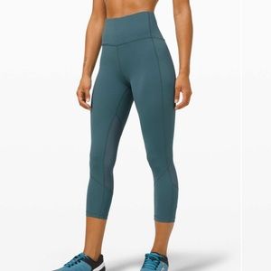 High Rise Pace Rival Crop